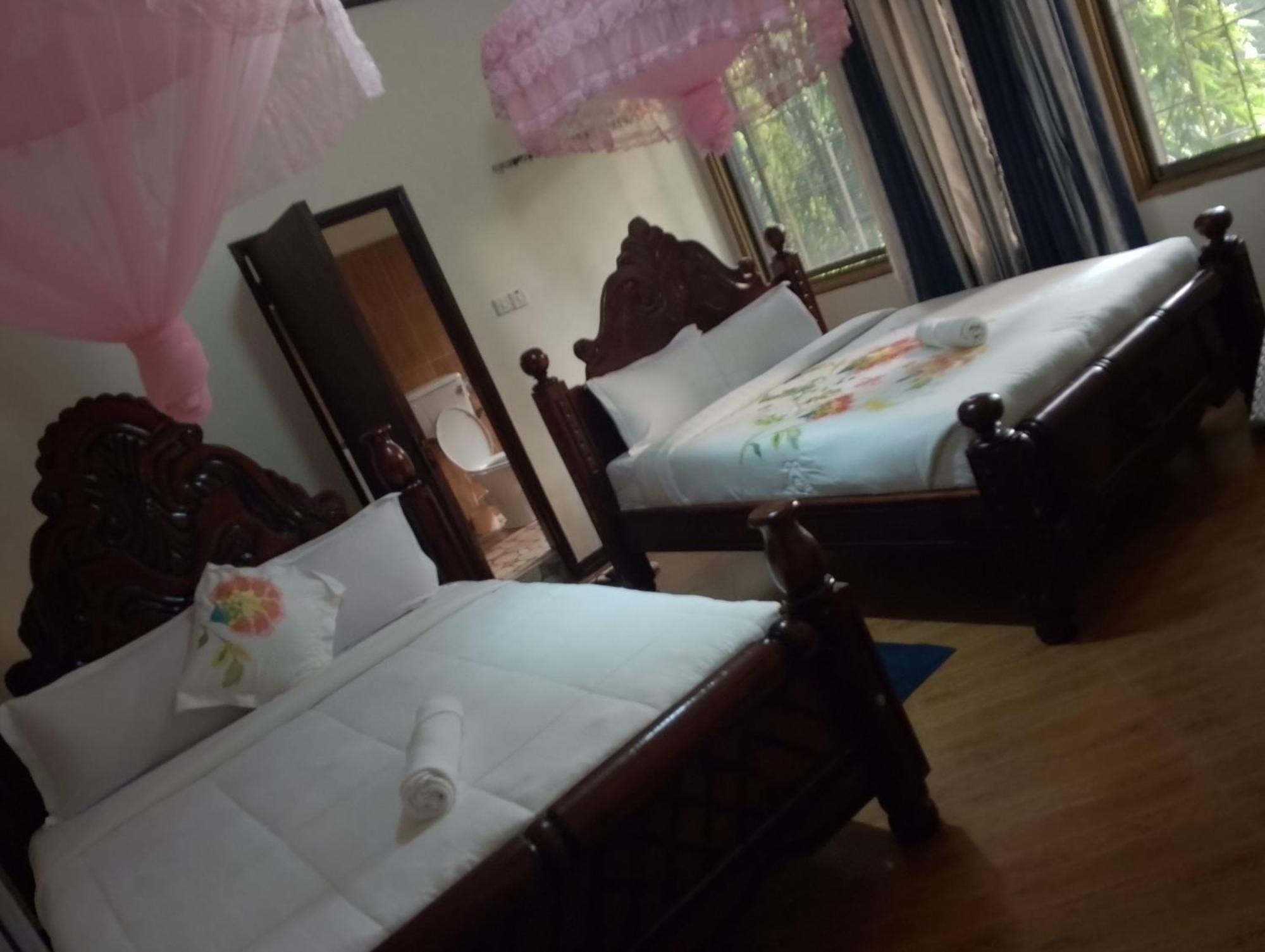 Discovery Courts Hotel Entebbe Eksteriør bilde